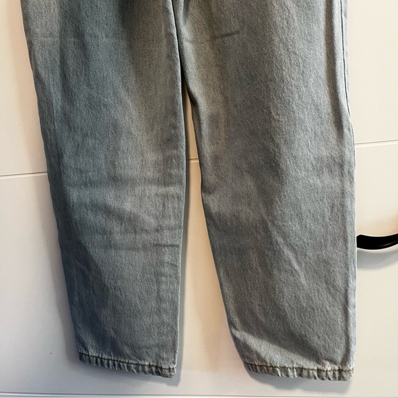 Missguided | NWT Riot High Rise Mom Jeans - Picture 10 of 13